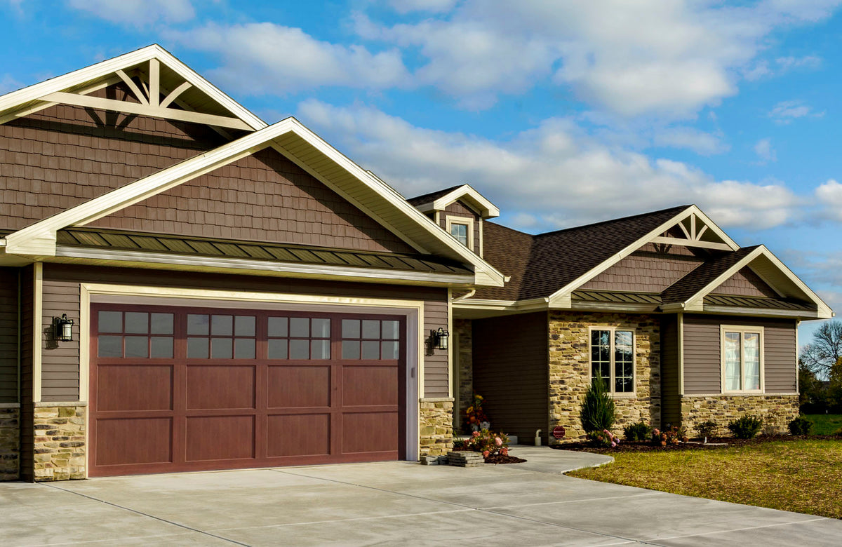Carriage garage door with balanced swing-door composition